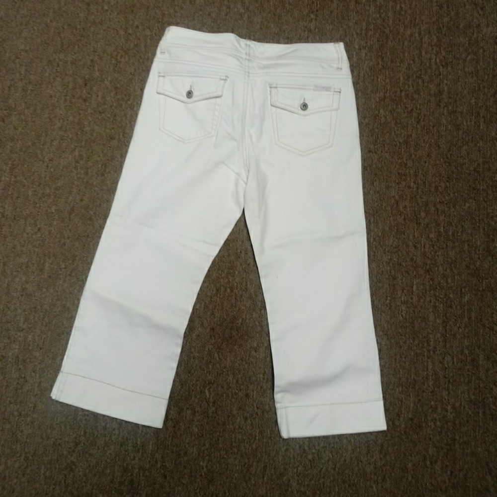 Bandlindblu White Capris